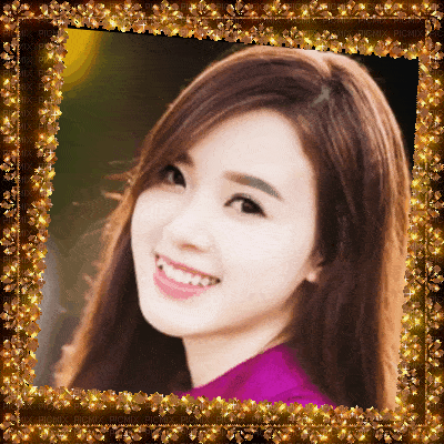 Những viên kim cương lấp lánh trên khung ảnh vàng