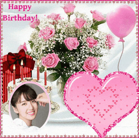 Bó hoa hồng và trái tim chuyển động nghệ thuật