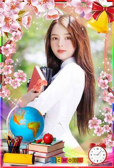 Ghép ảnh vào khung ảnh đẹp nghệ thuật với hoa anh đào và đồ dùng học tập