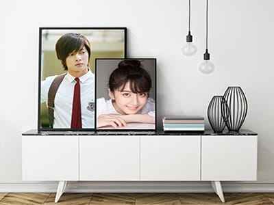 Ghép ảnh 2 vào khung ảnh để bàn với phong cách nhẹ nhàng và tinh tế