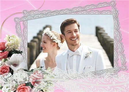 Tạo ảnh online với khung ảnh cưới nền hồng nhạt trang trí những bông hoa và hiệu ứng ảnh đẹp