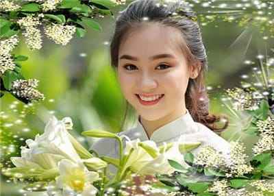 Tạo ảnh online với khung ảnh tràn đầy năng lượng với hoa và cây xanh