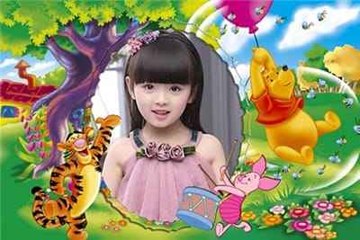 Ghép ảnh bé yêu với khu vườn cổ tích nơi có những nhân vật hoạt hình vui nhộn