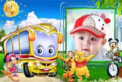 Ghép khung ảnh bé trai với xe buýt hoạt hình vui nhộn