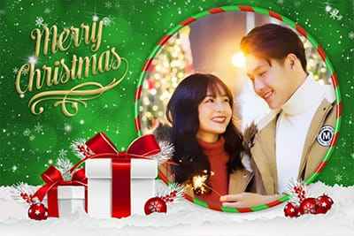 Tạo thiệp chúc mừng giáng sinh với khung ảnh trang trí những hộp quà