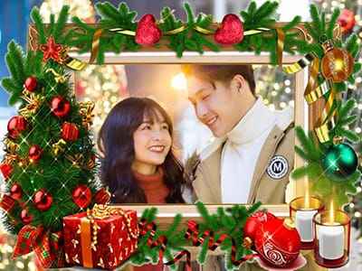 Khung ảnh trang trí cây thông và gói quà chúc mừng giáng sinh an lành