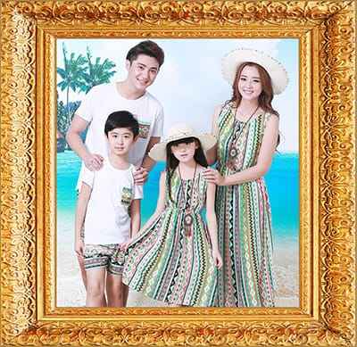 Ghép ảnh vào khung ảnh gỗ họa tiết hoa văn đẹp mắt