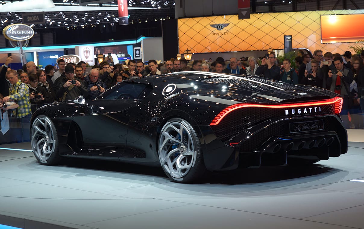 Xem hình ảnh siêu xe Bugatti La Voiture Noire (18.7 triệu USD)