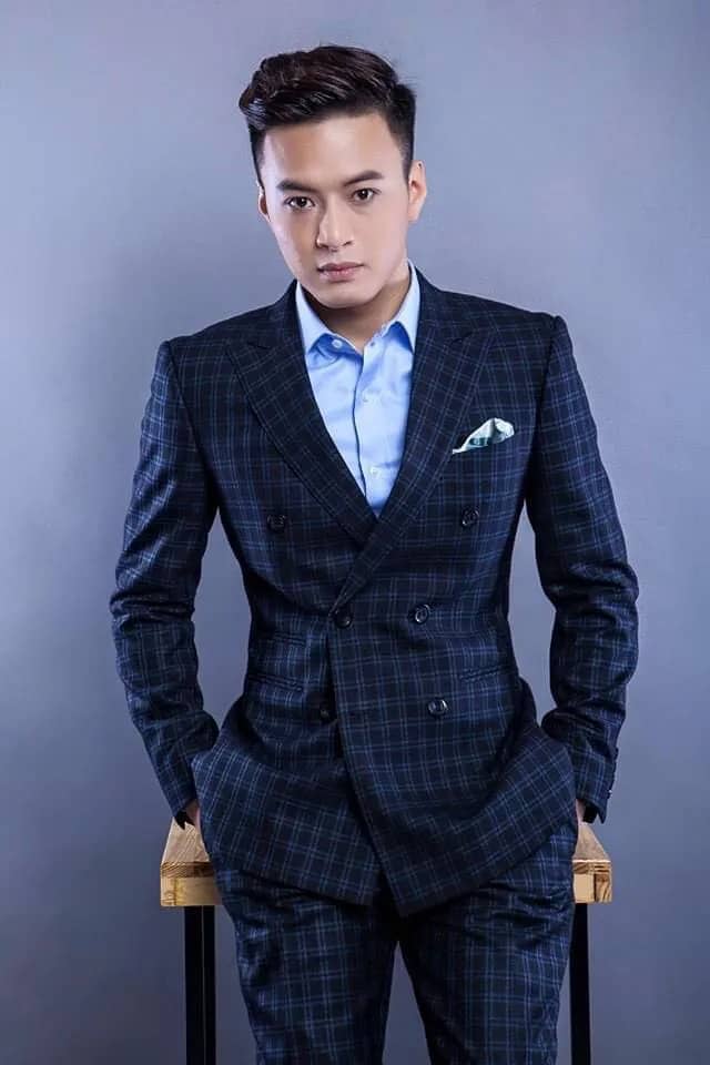 Xem hình ảnh nam diên viên Hồng Đăng