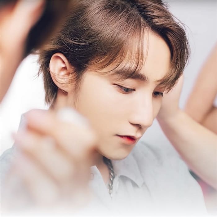 Xem hình ảnh ca sĩ Sơn Tùng M-TP