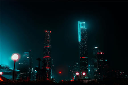 Hình nền máy tính đẹp khi thành phố chìm vào bóng đêm