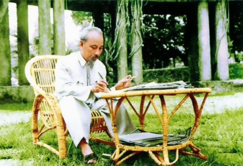 Tuyển chọn những hình ảnh đẹp nhất về Bác Hồ kính yêu 6