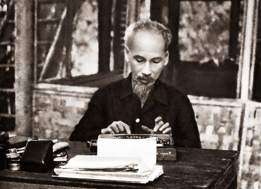 Tuyển chọn những hình ảnh đẹp nhất về Bác Hồ kính yêu 29