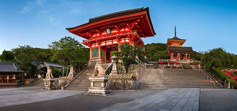 CHÙA OTOWASAN KIYOMIZU