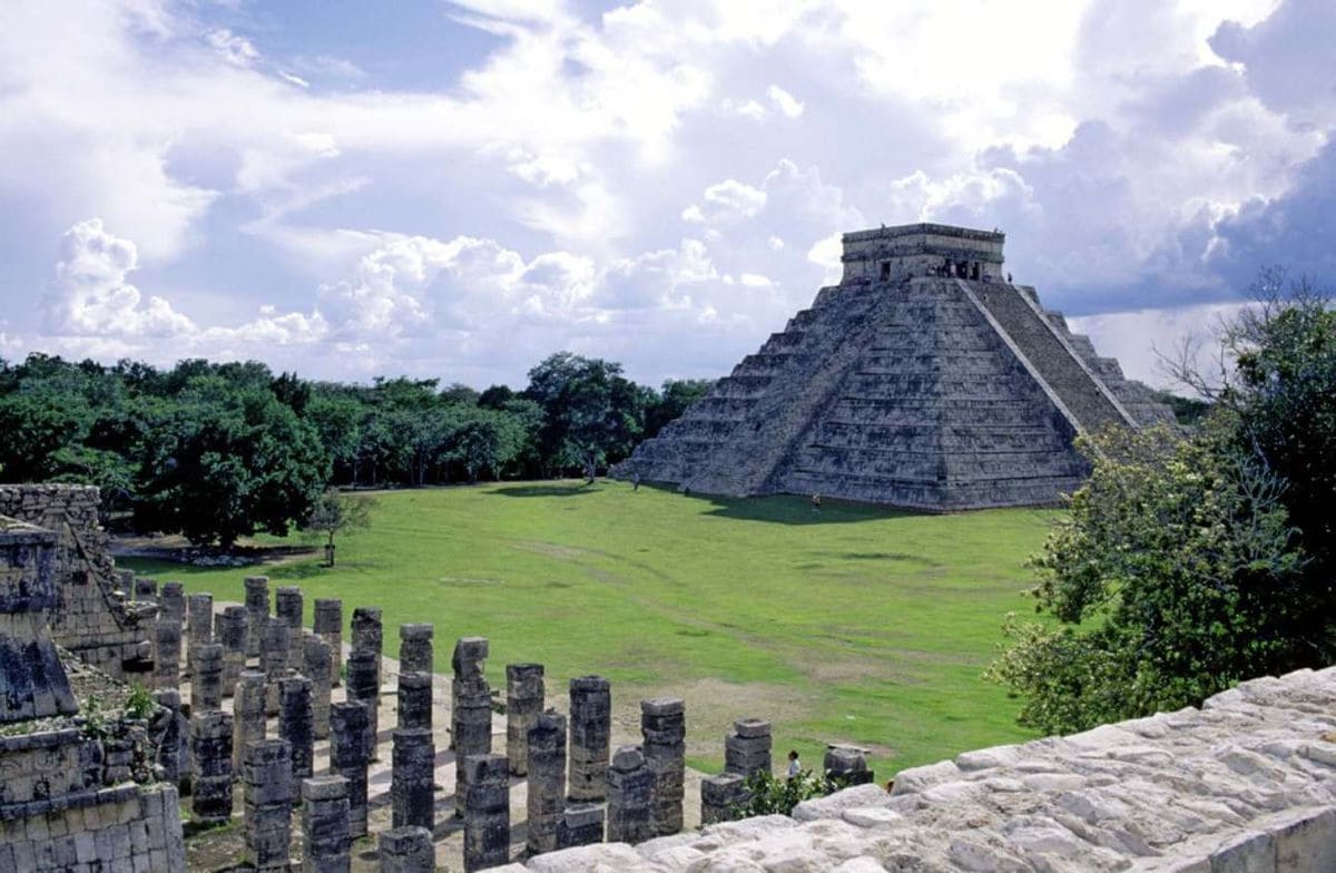 KHU DU LỊCH CHICHEN ITZA