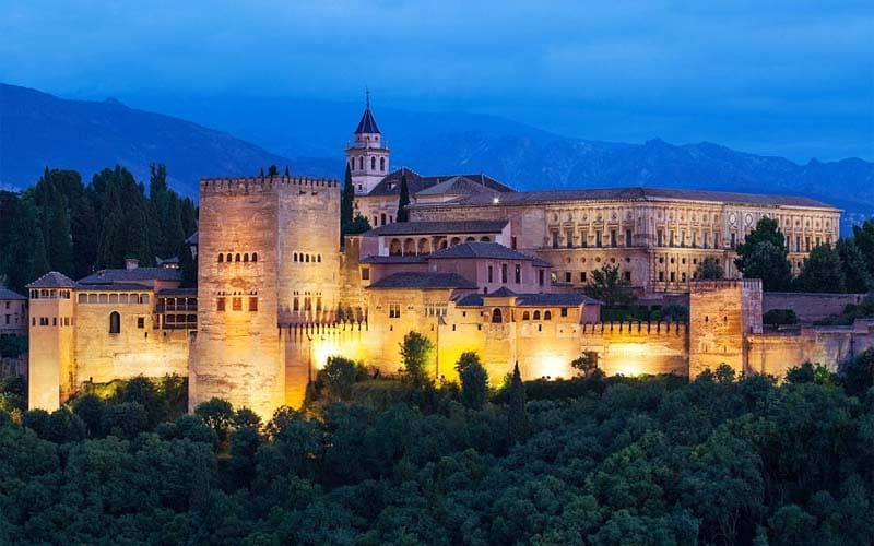 LÂU ĐÀI ALHAMBRA, TÂY BAN NHA