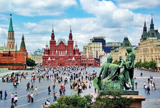 QUẢNG TRƯỜNG ĐỎ