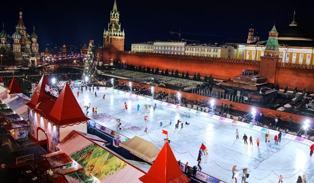 QUẢNG TRƯỜNG ĐỎ