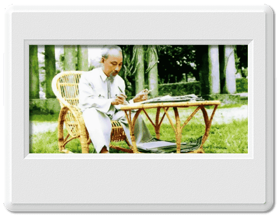 Tuyển chọn những hình ảnh đẹp nhất về Bác Hồ kính yêu